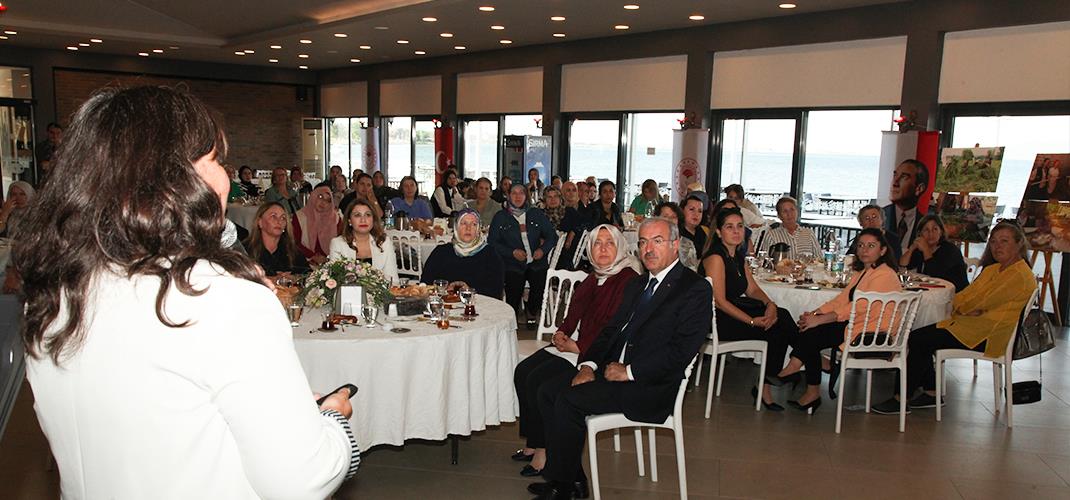 15 EKİM DÜNYA KADIN ÇİFTÇİLER GÜNÜ ÇANAKKALE'DE KUTLANDI